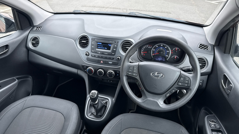Hyundai i10 1.0 SE 5dr Petrol Hatchback